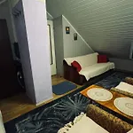 بيت ضيافة Goscinne Amber
