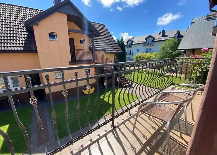 Goscinne Amber Sianozety